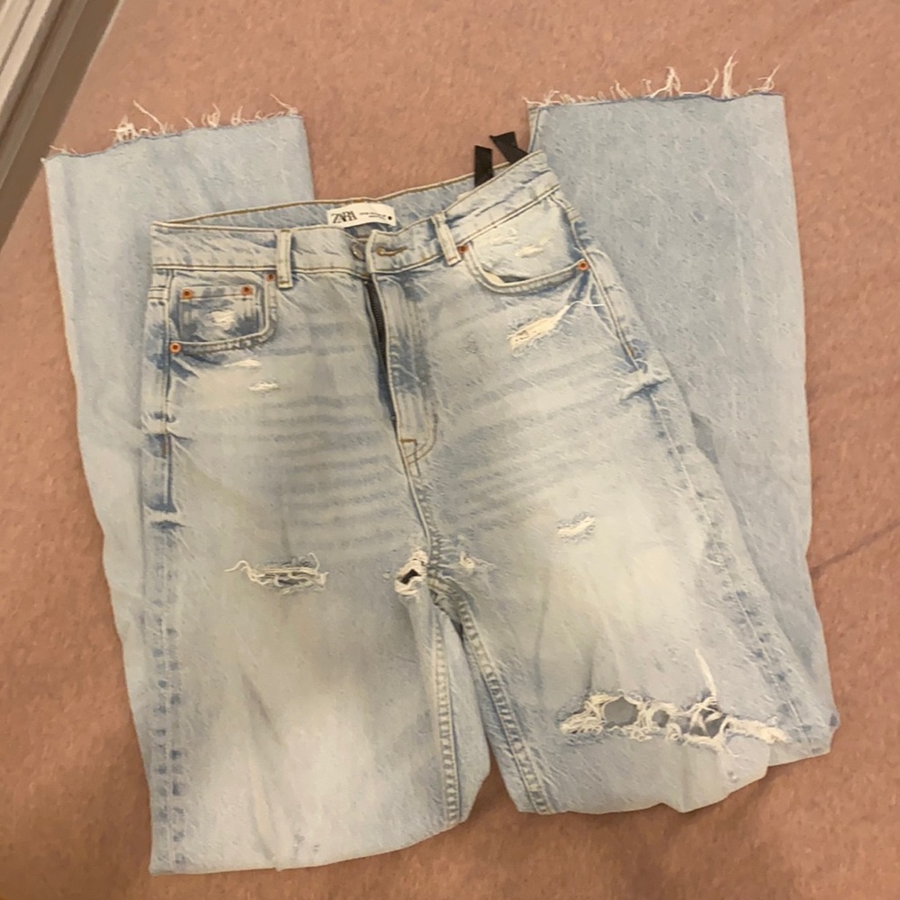 Zara High Waisted Jeans